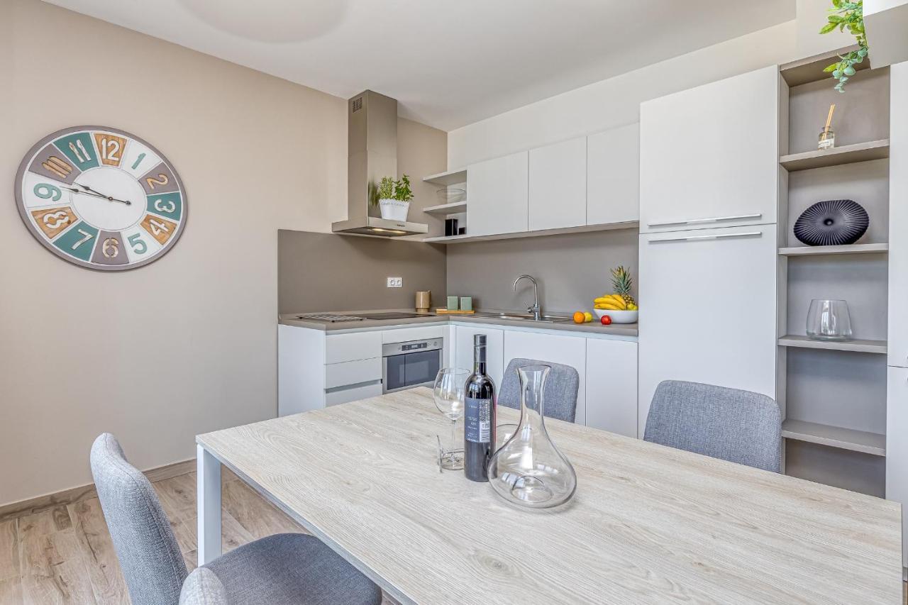 Apartment Stoja プーラ エクステリア 写真
